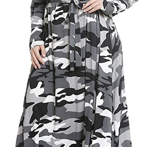 Women's Plus Size Printed Camouflage Maxi dress - Picture 4 of 4